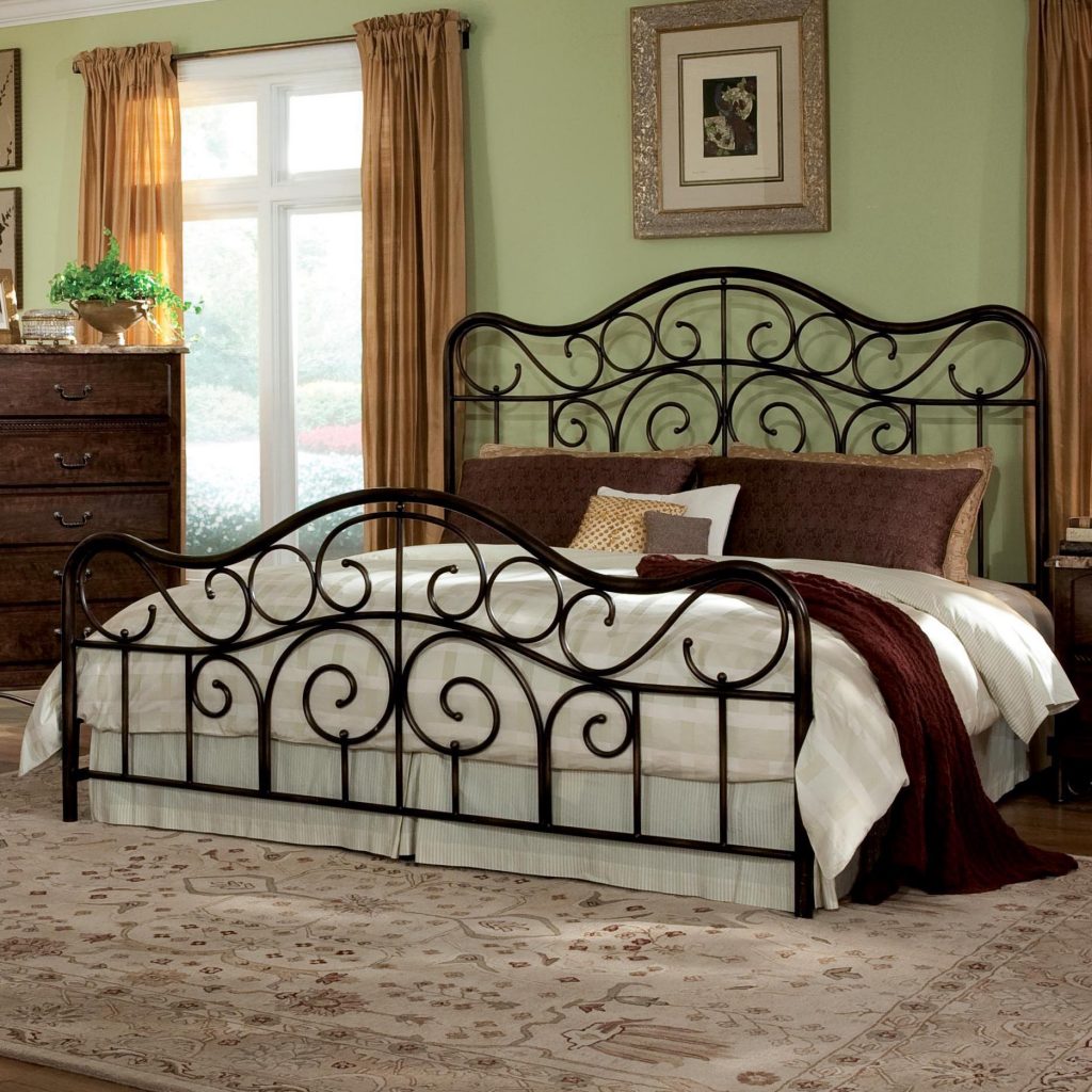 Выбор кровати по материалу и характеру конструкции